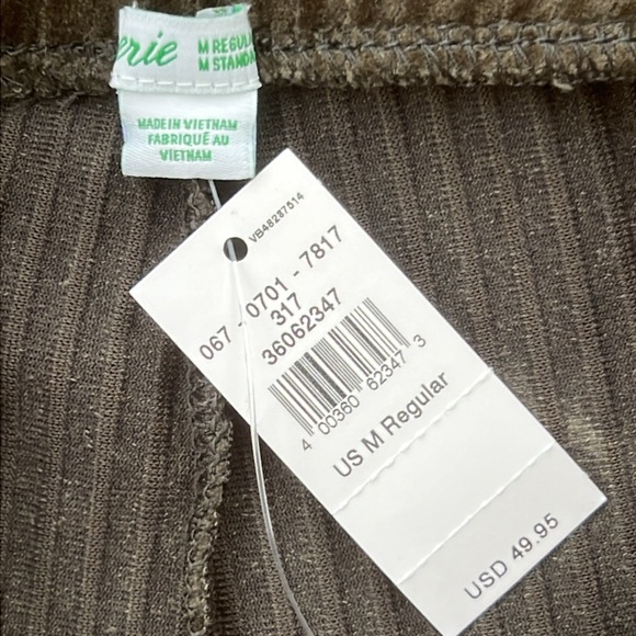 Aerie Ribbed Hi-Rise Flare Leg Olive Green Velour Pant Womens Size M Reg NWT - Picture 5 of 9